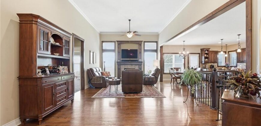 9308 N Bellview Avenue, Kansas City, MO 64155