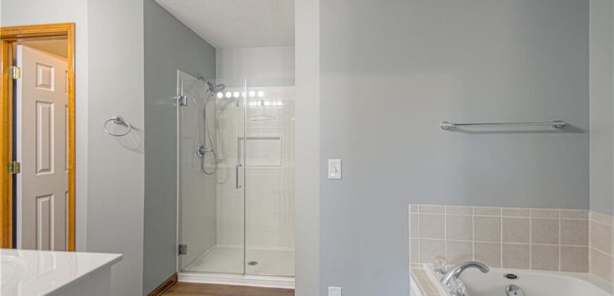10023 N Willow Avenue, Kansas City, MO 64157