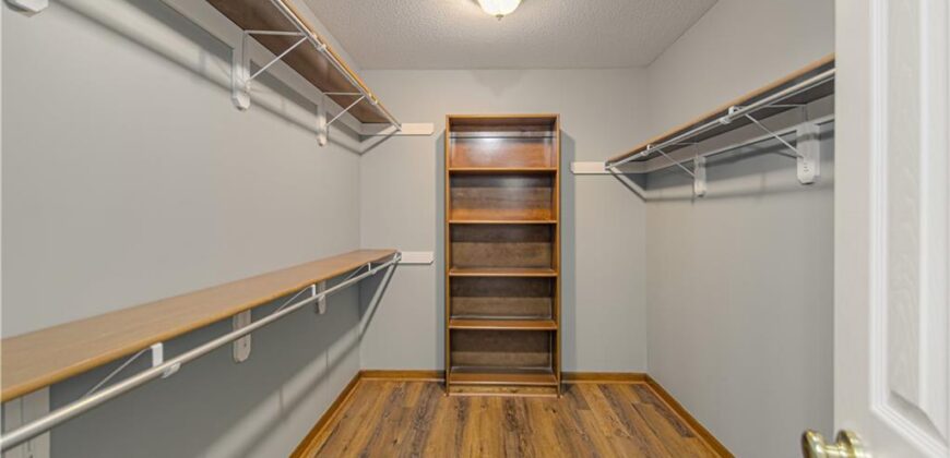 10023 N Willow Avenue, Kansas City, MO 64157