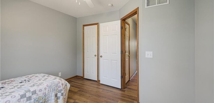 10023 N Willow Avenue, Kansas City, MO 64157