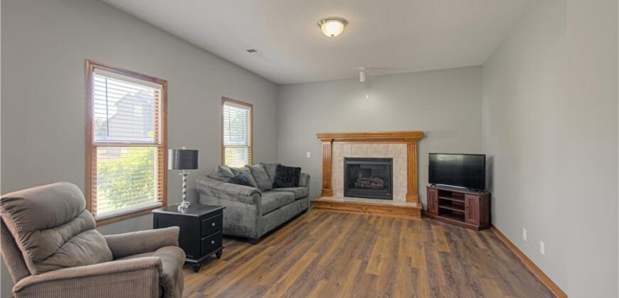 10023 N Willow Avenue, Kansas City, MO 64157