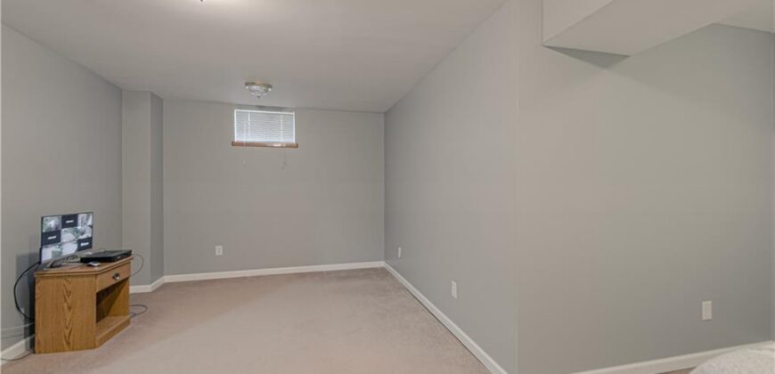 10023 N Willow Avenue, Kansas City, MO 64157