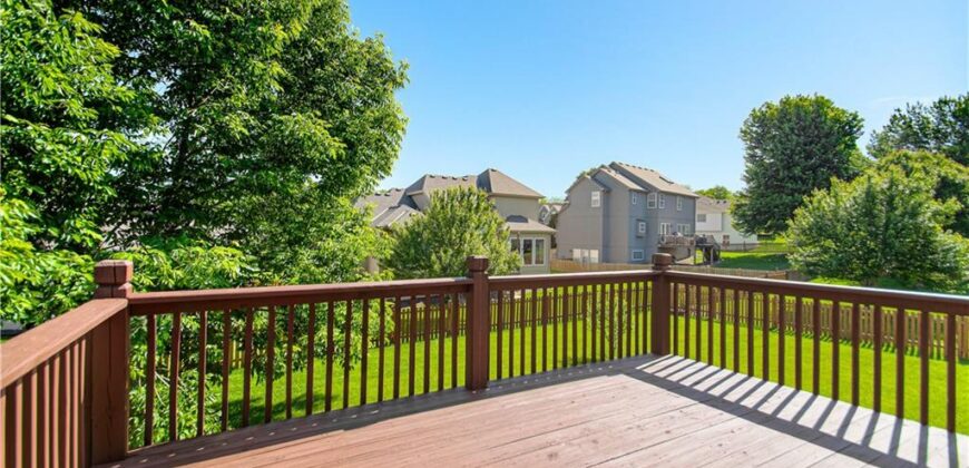 10023 N Willow Avenue, Kansas City, MO 64157