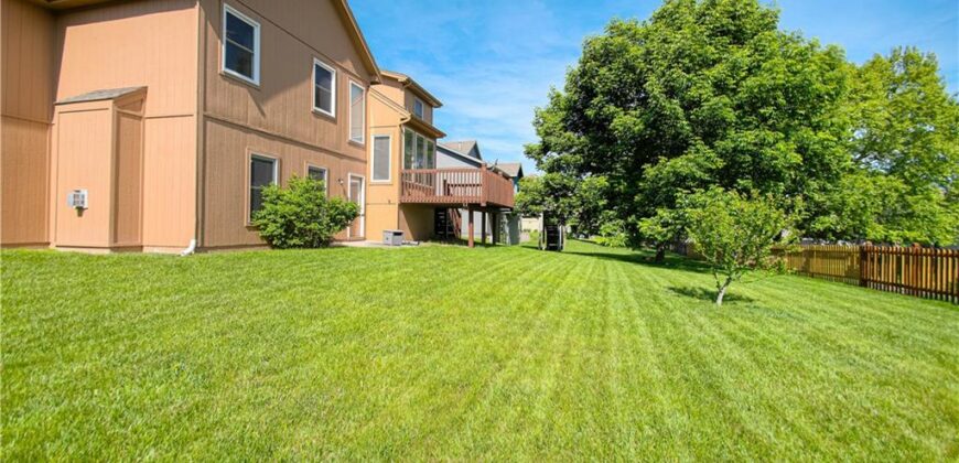 10023 N Willow Avenue, Kansas City, MO 64157