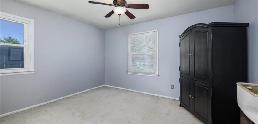 6925 NW Blair Road, Kansas City, MO 64152