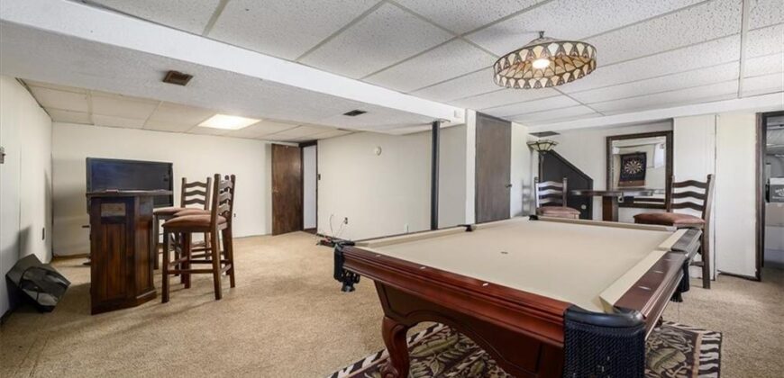 6925 NW Blair Road, Kansas City, MO 64152