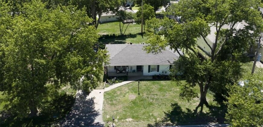 6925 NW Blair Road, Kansas City, MO 64152