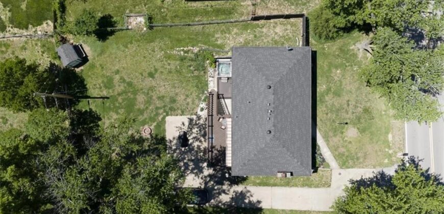 6925 NW Blair Road, Kansas City, MO 64152