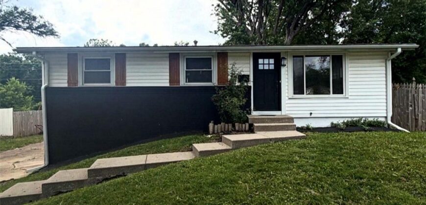 5910 N Michigan Avenue, Kansas City, MO 64118