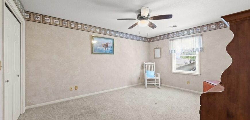 7648 N Lucerne Court, Kansas City, MO 64151