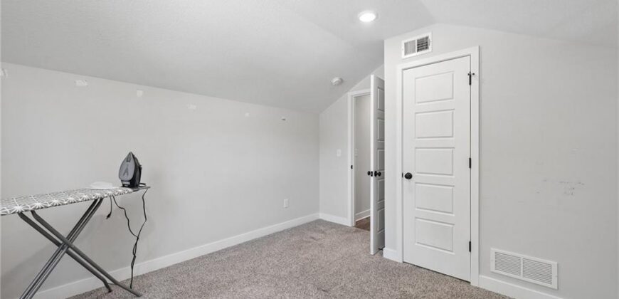 5232 N Cambridge Avenue, Kansas City, MO 64119