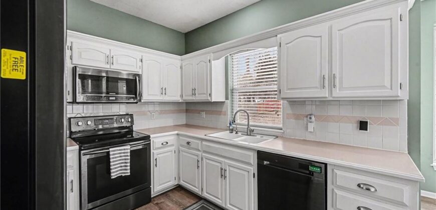 1808 NW 79th Terrace, Kansas City, MO 64151