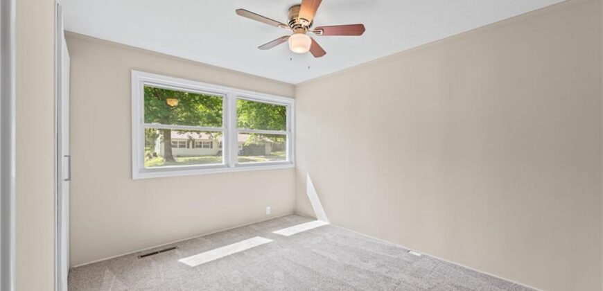 6004 N Tracy Avenue, Kansas City, MO 64118