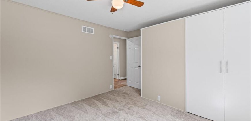 6004 N Tracy Avenue, Kansas City, MO 64118