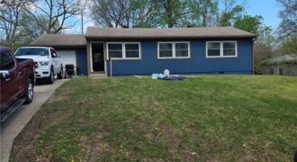 6004 N Tracy Avenue, Kansas City, MO 64118