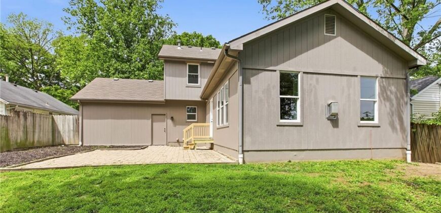 417 N Ridge Avenue, Liberty, MO 64068
