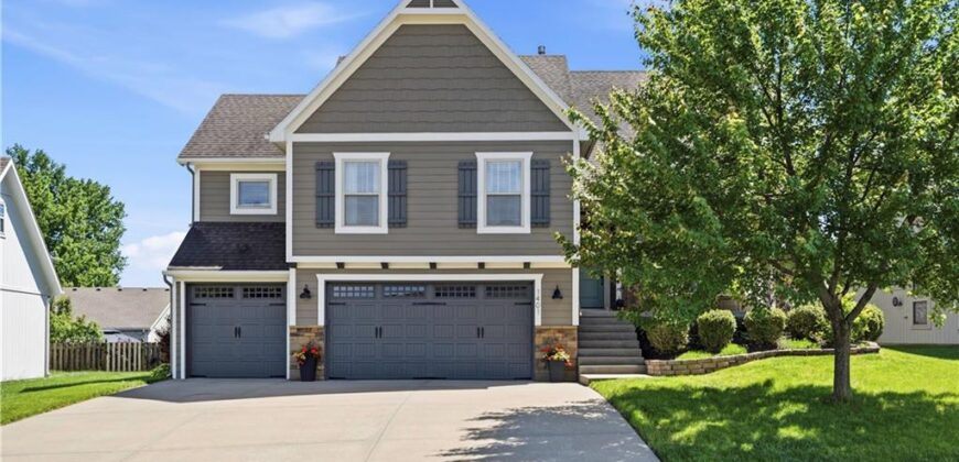 1401 NE 106th Place, Kansas City, MO 64155