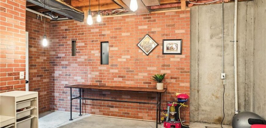 1401 NE 106th Place, Kansas City, MO 64155