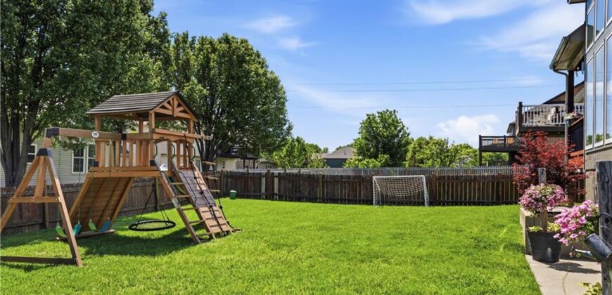 1401 NE 106th Place, Kansas City, MO 64155
