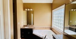 14503 Shamrock Way, Smithville, MO 64089