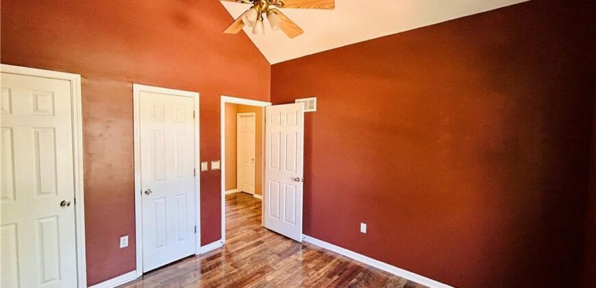 14503 Shamrock Way, Smithville, MO 64089