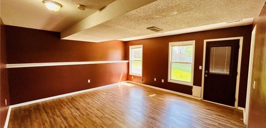 14503 Shamrock Way, Smithville, MO 64089