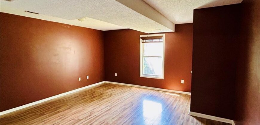 14503 Shamrock Way, Smithville, MO 64089