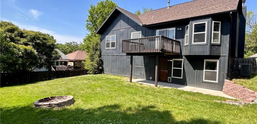 14503 Shamrock Way, Smithville, MO 64089