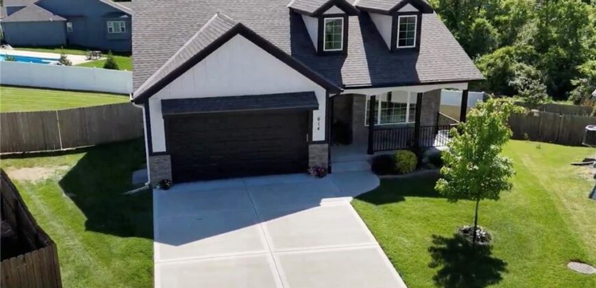 614 Caitlin Court, Excelsior Springs, MO 64024