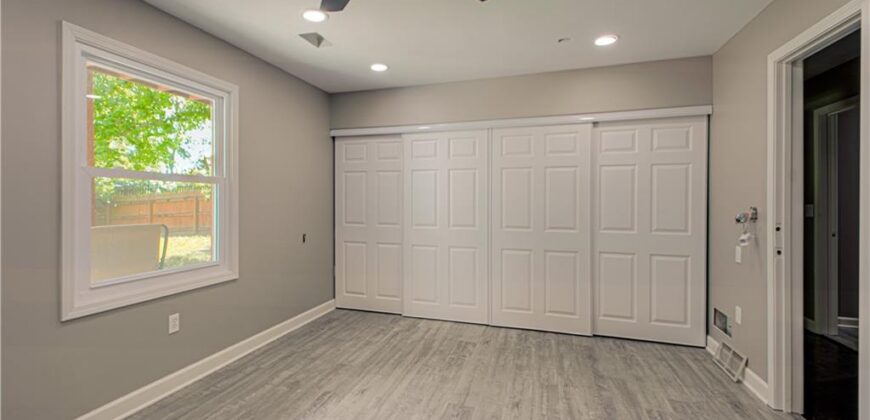 11101 NW 55th Street, Kansas City, MO 64152