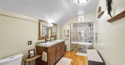 731 Welt Street, Weston, MO 64098