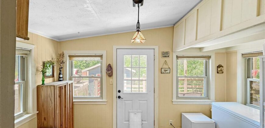 731 Welt Street, Weston, MO 64098