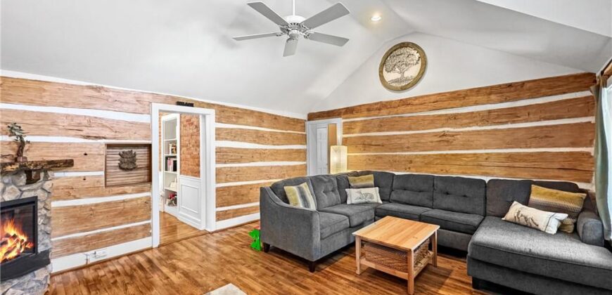 731 Welt Street, Weston, MO 64098