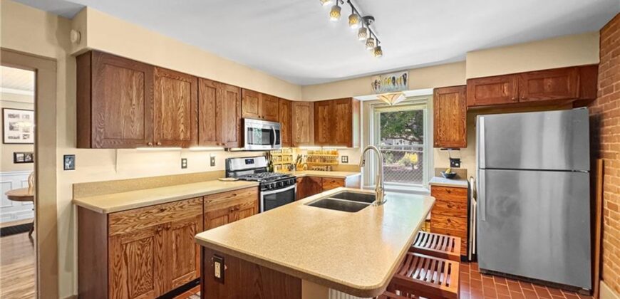 731 Welt Street, Weston, MO 64098