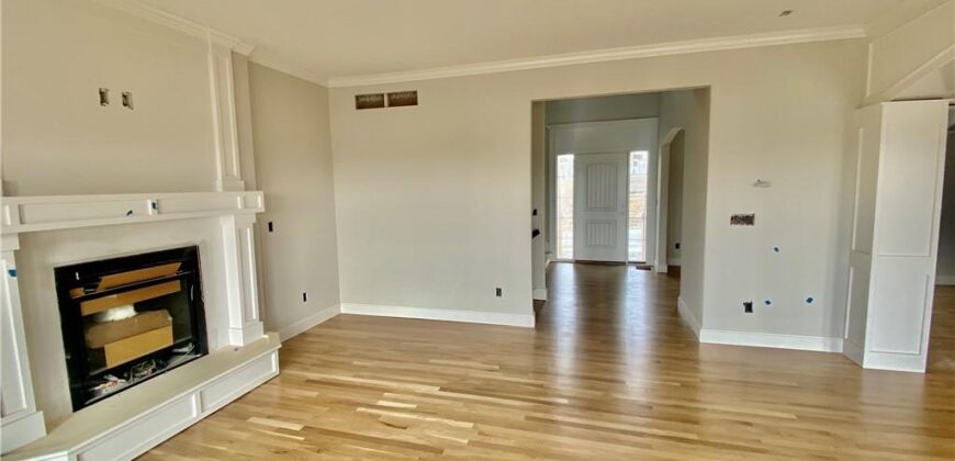 8977 NE 99th Street, Kansas City, MO 64157