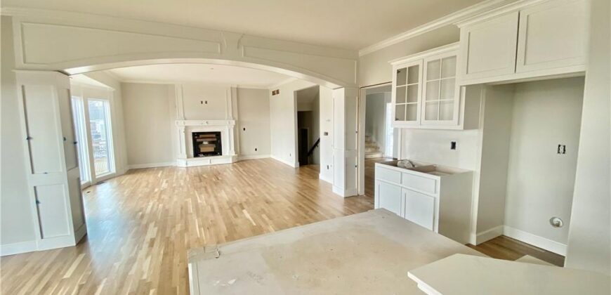 8977 NE 99th Street, Kansas City, MO 64157
