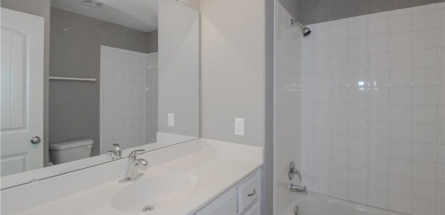 8977 NE 99th Street, Kansas City, MO 64157