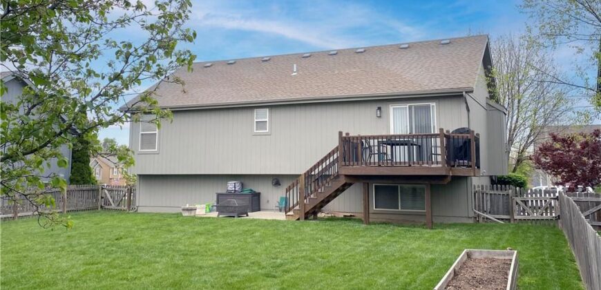 8707 NE 101st Terrace, Kansas City, MO 64157