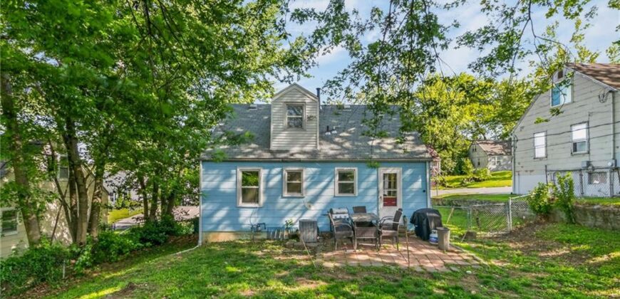 656 Thornton Street, Liberty, MO 64068
