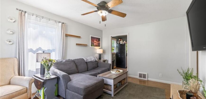656 Thornton Street, Liberty, MO 64068