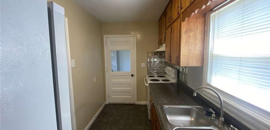 1401 E 21st Avenue, North Kansas City, MO 64116