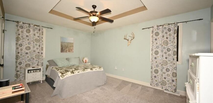 705 THOMAS Street, Platte City, MO 64079