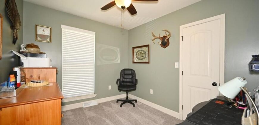 705 THOMAS Street, Platte City, MO 64079