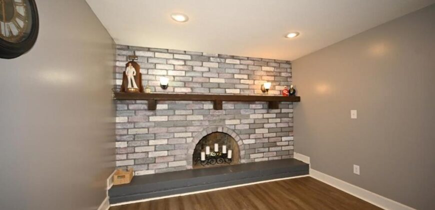 705 THOMAS Street, Platte City, MO 64079