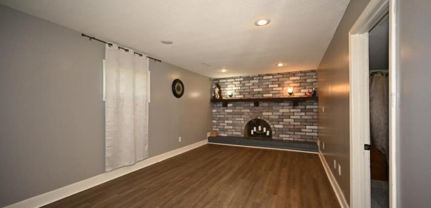 705 THOMAS Street, Platte City, MO 64079