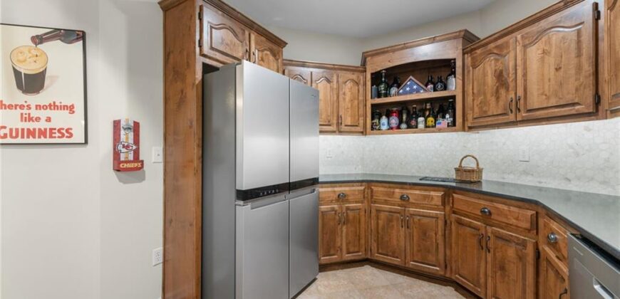 8370 92 Highway, Platte City, MO 64079