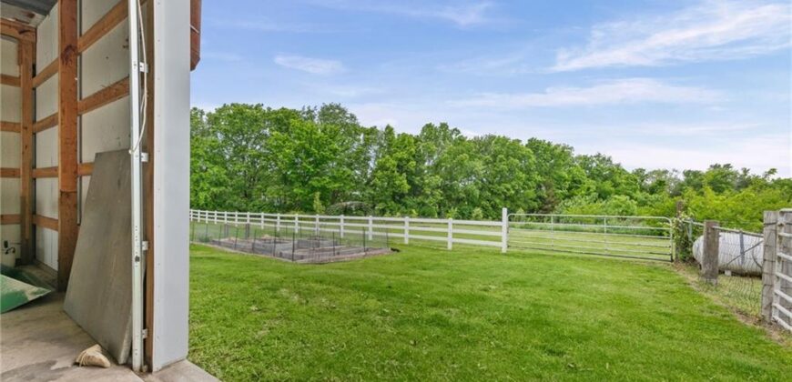 8370 92 Highway, Platte City, MO 64079