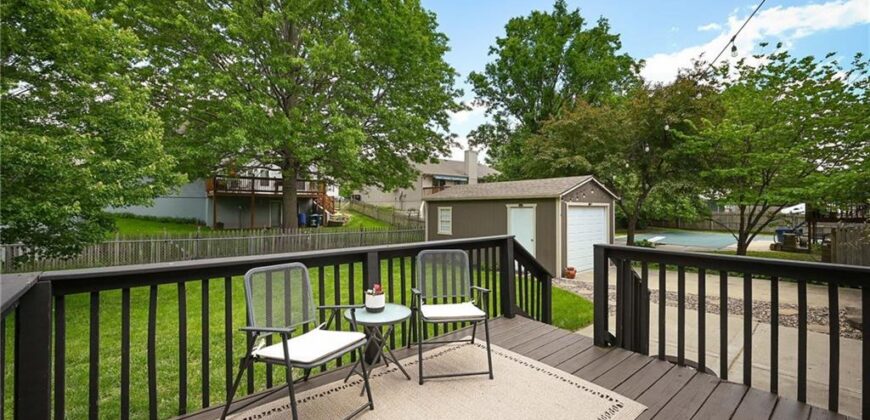 905 Oak Ridge, Kearney, MO 64060