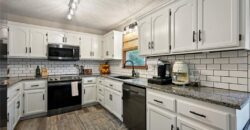 905 Oak Ridge, Kearney, MO 64060