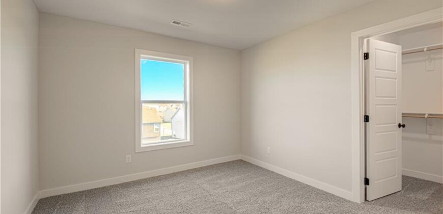 6004 NE 118th Street, Kansas City, MO 64156